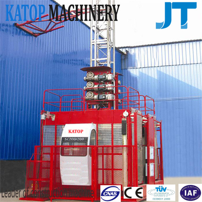 Hoisting machine SC200/200 construction elevator for construction project